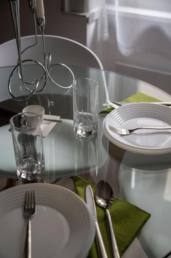 Premium Apartment By Hi5-King Street'S Luxury บูดาเปสต์ ภายนอก รูปภาพ