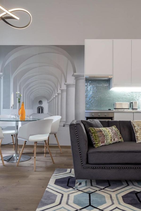 Premium Apartment By Hi5-King Street'S Luxury บูดาเปสต์ ภายนอก รูปภาพ